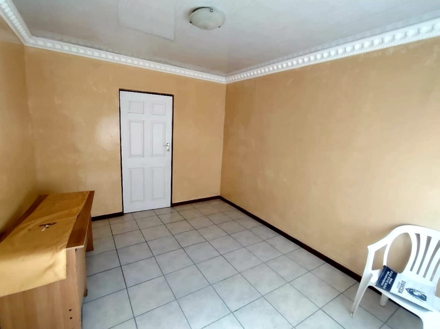 3 Bedroom Property for Sale in Cambridge West Eastern Cape